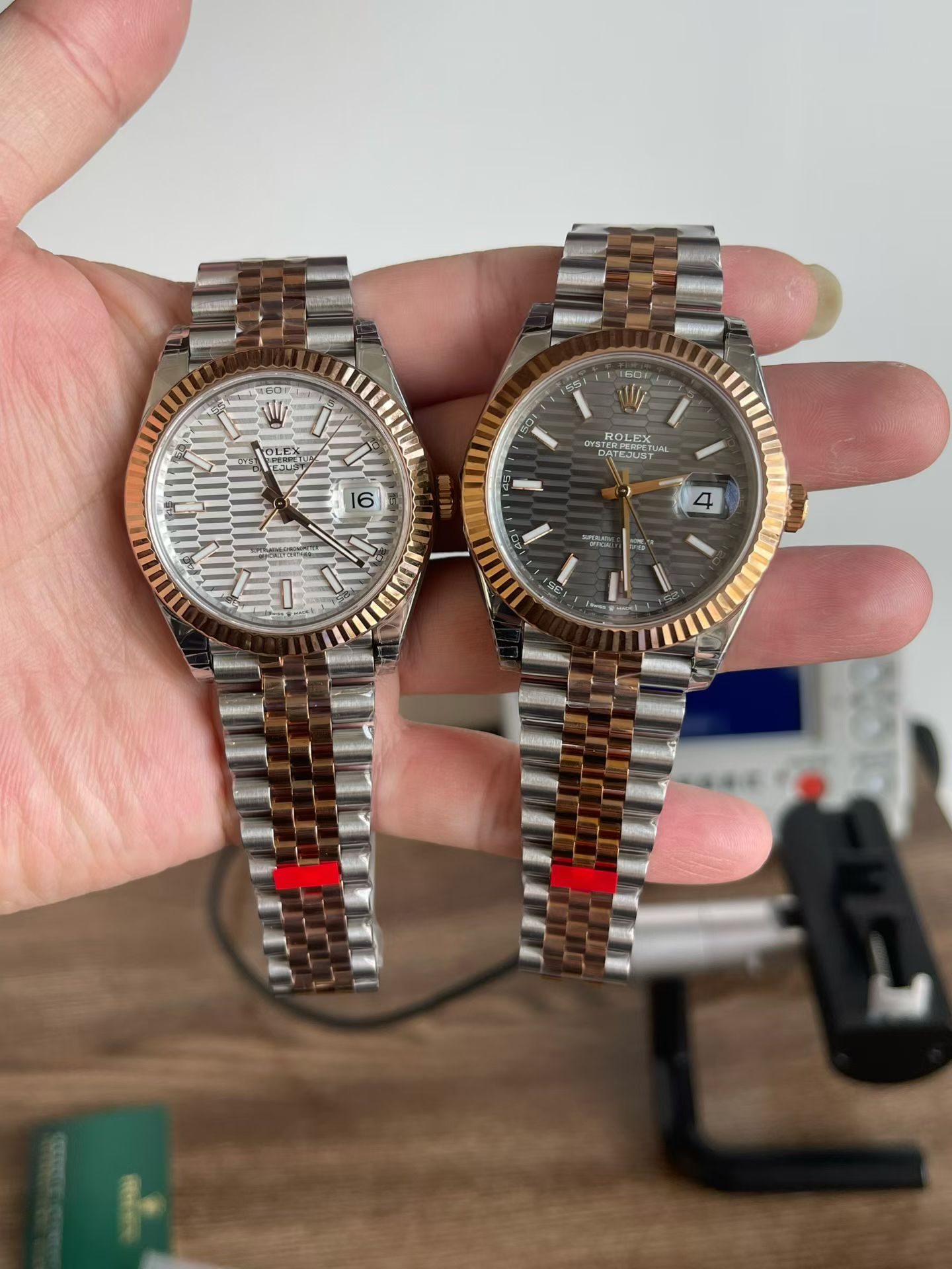 High-quality Rolex replica watch with stainless steel case and bracelet